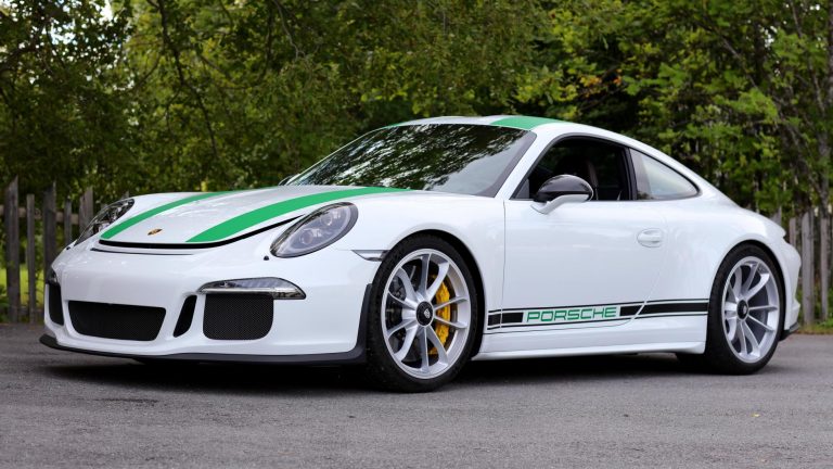 posche 911r