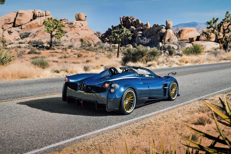 Pagani Huayra Roadster