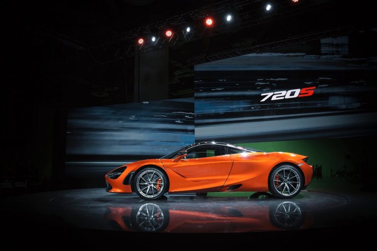 McLaren 720s launch